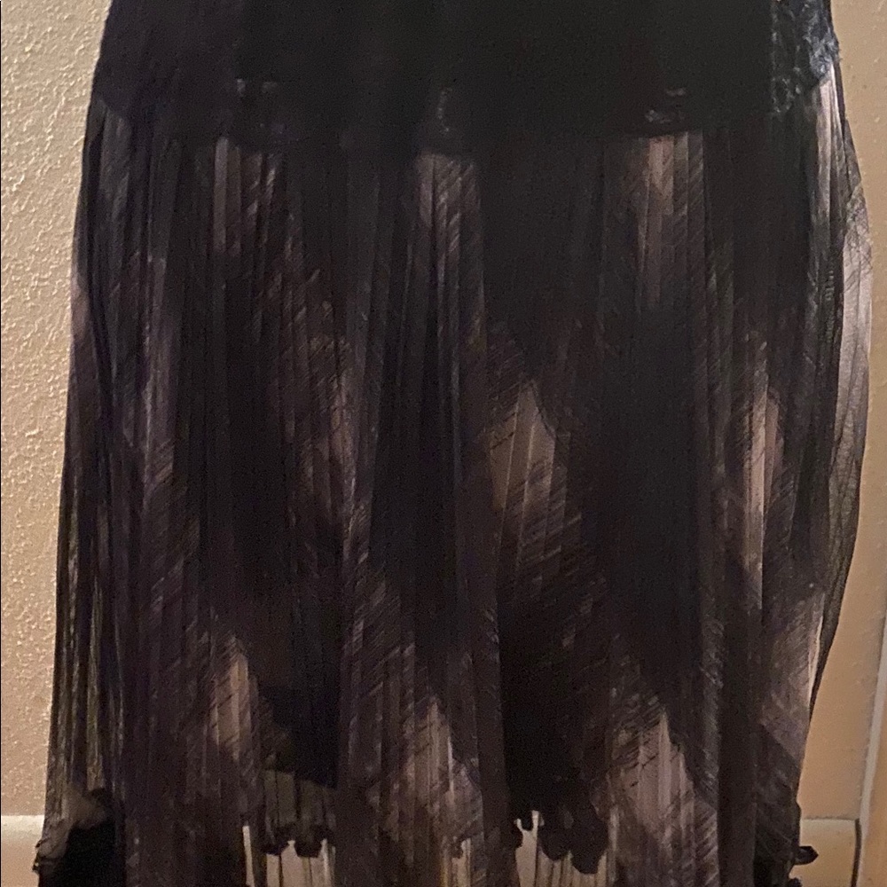 Mingle Skirt